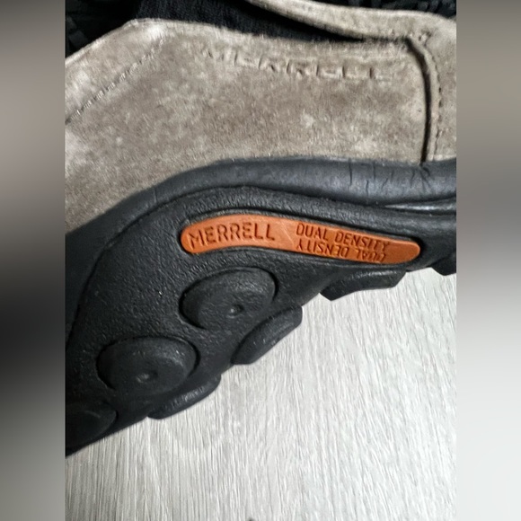 Merrell Size 10 - Picture 6 of 7